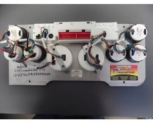 FREIGHTLINER CASCADIA Instrument Cluster