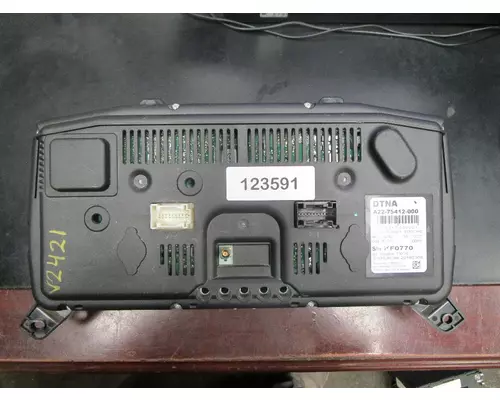 FREIGHTLINER CASCADIA Instrument Cluster