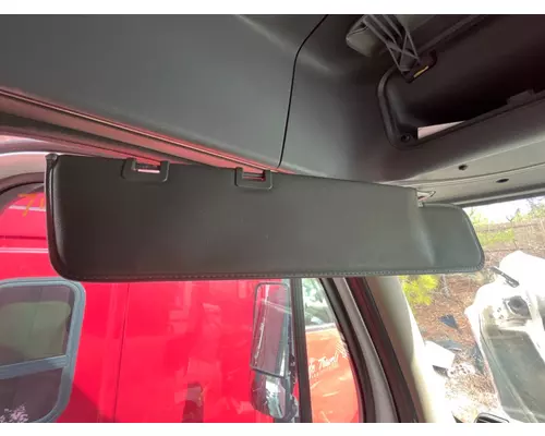 FREIGHTLINER CASCADIA Interior Sun Visor