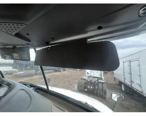 FREIGHTLINER CASCADIA Interior Sun Visor