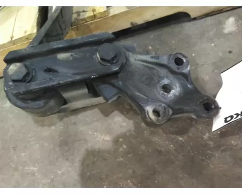 FREIGHTLINER CASCADIA LEAF SPRING, FRONT