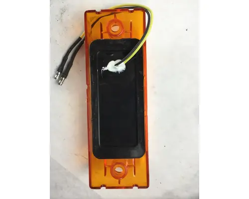 FREIGHTLINER CASCADIA LIGHT - MARKER