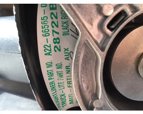 FREIGHTLINER CASCADIA MIRROR - HOOD