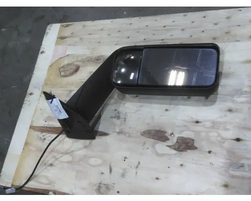 FREIGHTLINER CASCADIA MIRROR ASSEMBLY CABDOOR