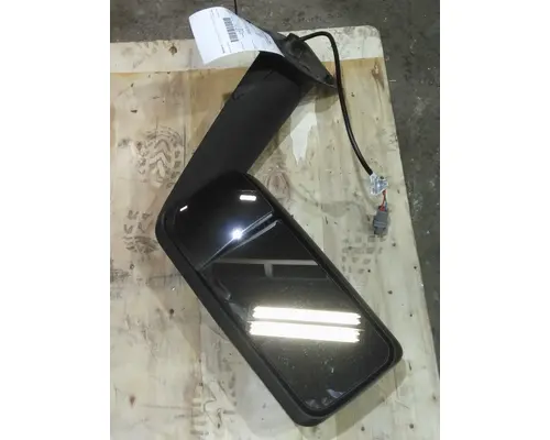 FREIGHTLINER CASCADIA MIRROR ASSEMBLY CABDOOR