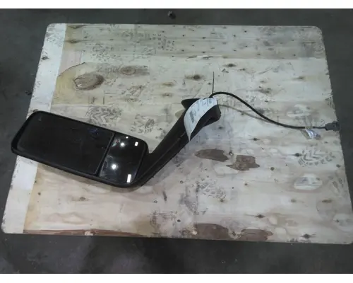 FREIGHTLINER CASCADIA MIRROR ASSEMBLY CABDOOR
