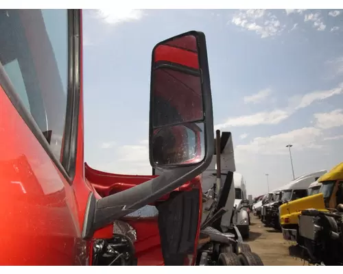 FREIGHTLINER CASCADIA Mirror (Side View)
