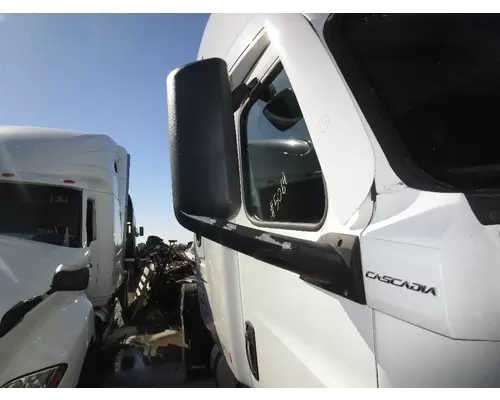 FREIGHTLINER CASCADIA Mirror (Side View)