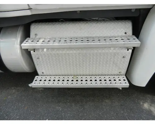 FREIGHTLINER CASCADIA Miscellaneous Parts