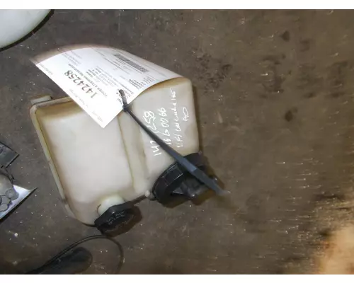 FREIGHTLINER CASCADIA POWER STEERING RESERVOIR