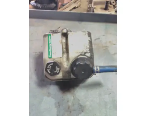 FREIGHTLINER CASCADIA POWER STEERING RESERVOIR