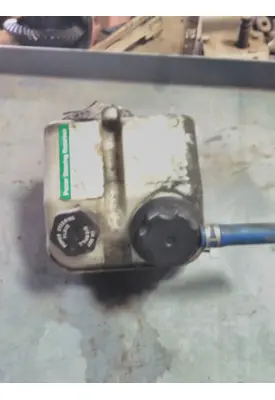 FREIGHTLINER CASCADIA POWER STEERING RESERVOIR