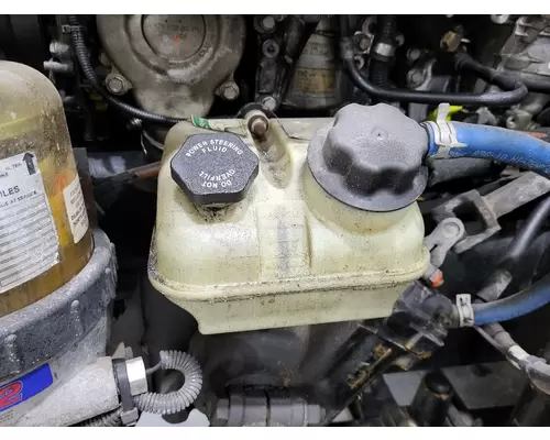 FREIGHTLINER CASCADIA POWER STEERING RESERVOIR