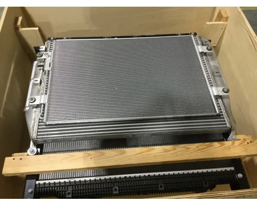 FREIGHTLINER CASCADIA RADIATOR