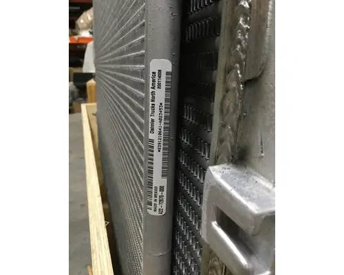 FREIGHTLINER CASCADIA RADIATOR