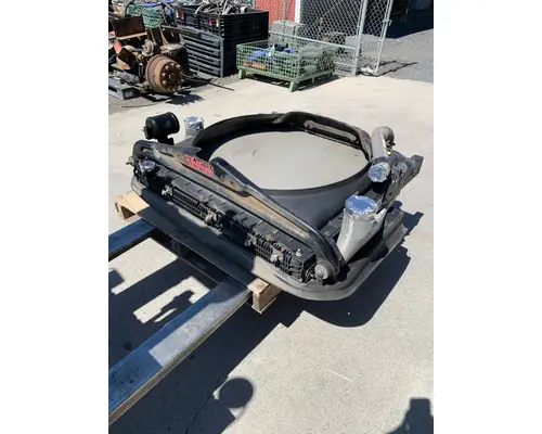 FREIGHTLINER CASCADIA RADIATOR