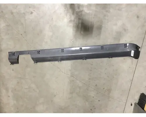 FREIGHTLINER CASCADIA ROCKER PANEL 