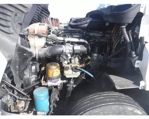 FREIGHTLINER CASCADIA Radiator Overflow Bottle