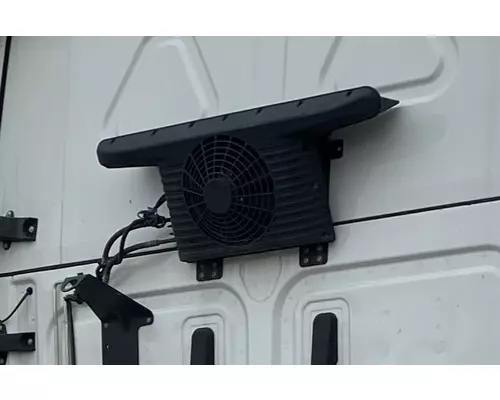 FREIGHTLINER CASCADIA Radiator