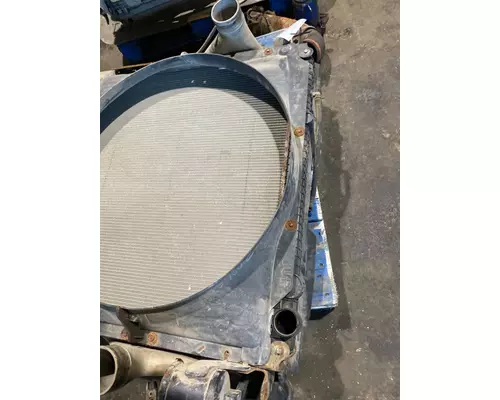 FREIGHTLINER CASCADIA Radiator