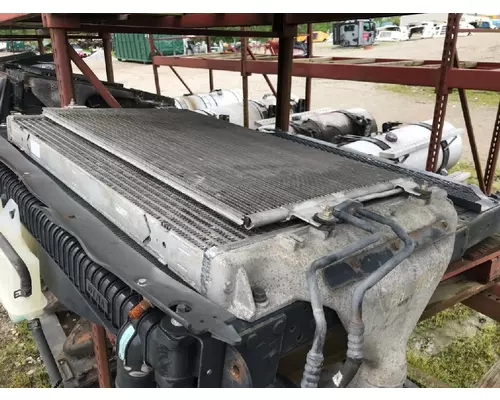 FREIGHTLINER CASCADIA Radiator
