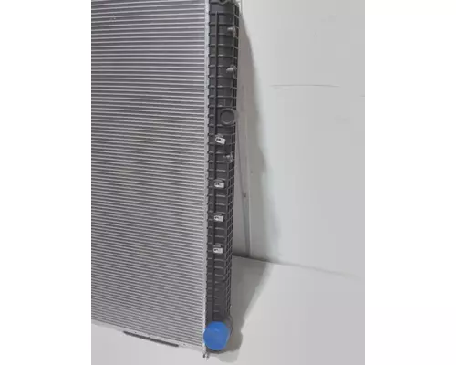 FREIGHTLINER CASCADIA Radiator