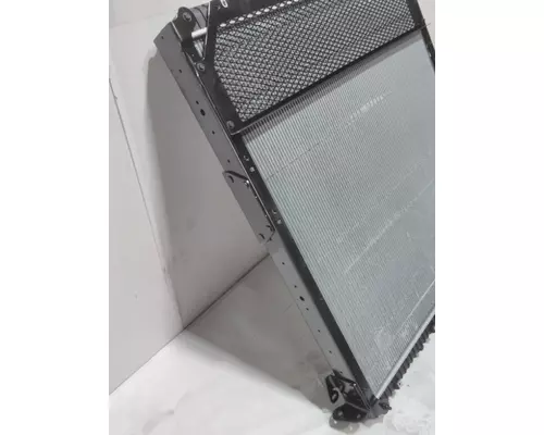 FREIGHTLINER CASCADIA Radiator