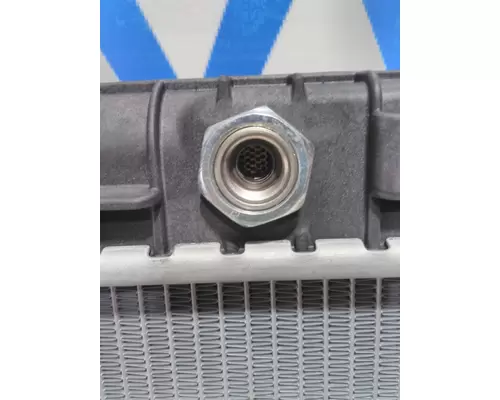 FREIGHTLINER CASCADIA Radiator