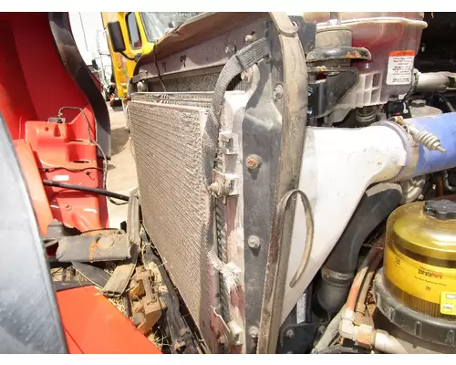 FREIGHTLINER CASCADIA Radiators
