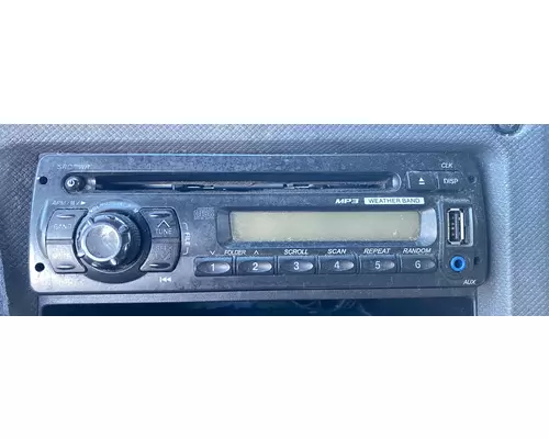 FREIGHTLINER CASCADIA Radio