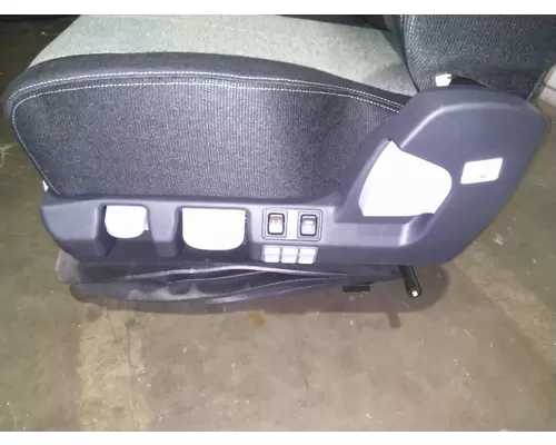 FREIGHTLINER CASCADIA SEAT, FRONT
