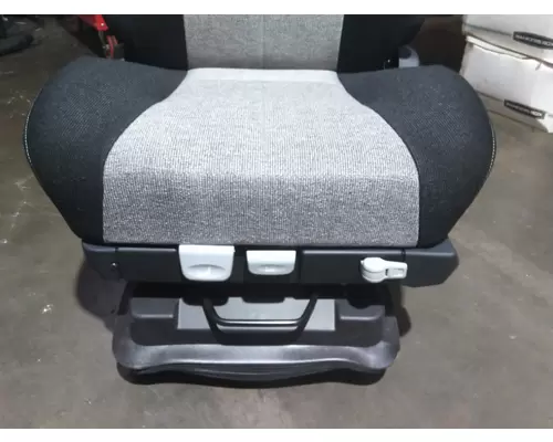 FREIGHTLINER CASCADIA SEAT, FRONT