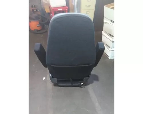 FREIGHTLINER CASCADIA SEAT, FRONT