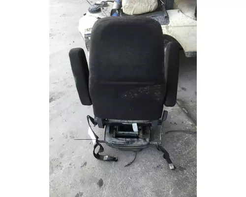 FREIGHTLINER CASCADIA SEAT, FRONT