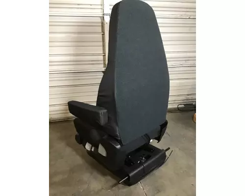 FREIGHTLINER CASCADIA SEAT, FRONT