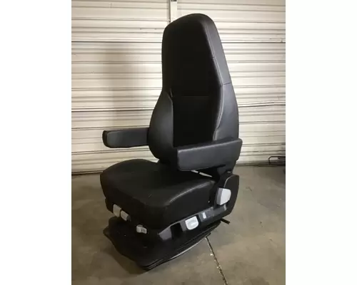 FREIGHTLINER CASCADIA SEAT, FRONT