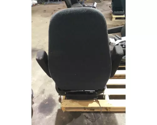 FREIGHTLINER CASCADIA SEAT, FRONT
