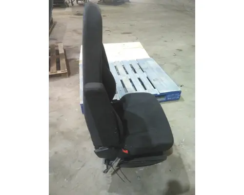 FREIGHTLINER CASCADIA SEAT, FRONT