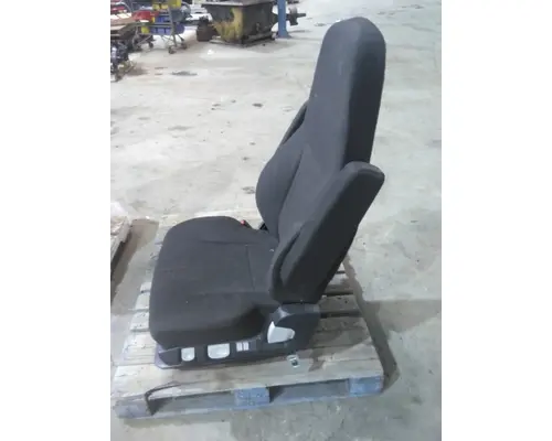 FREIGHTLINER CASCADIA SEAT, FRONT