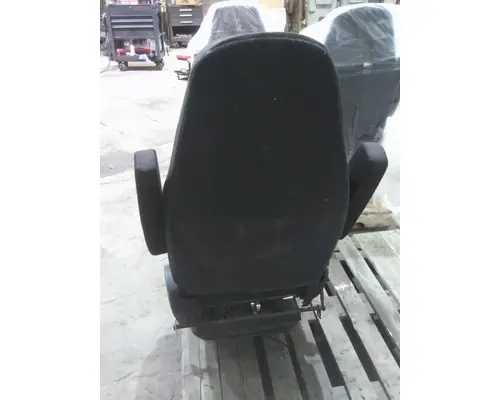 FREIGHTLINER CASCADIA SEAT, FRONT