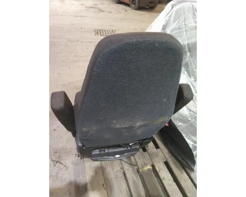 FREIGHTLINER CASCADIA SEAT, FRONT