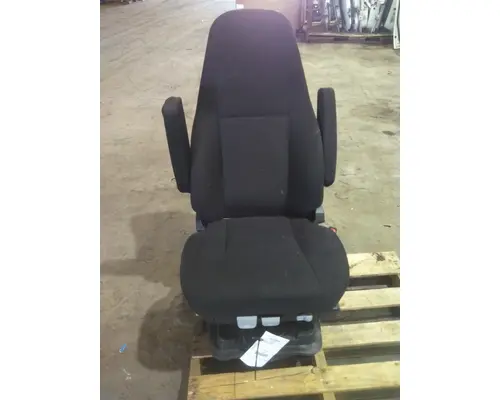 FREIGHTLINER CASCADIA SEAT, FRONT
