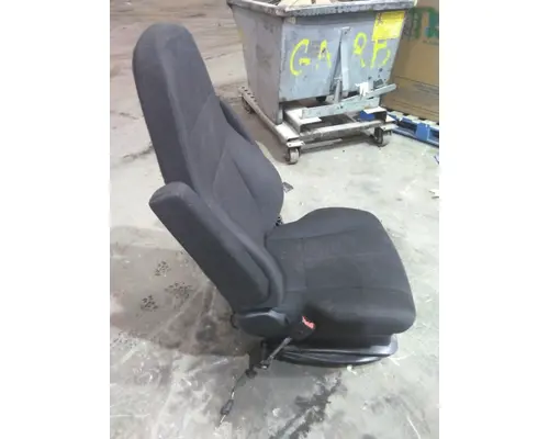FREIGHTLINER CASCADIA SEAT, FRONT