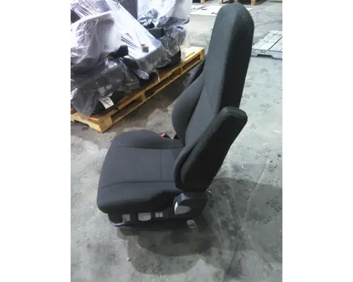 FREIGHTLINER CASCADIA SEAT, FRONT