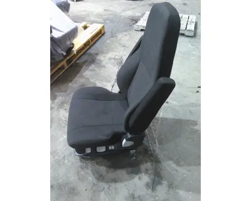 FREIGHTLINER CASCADIA SEAT, FRONT