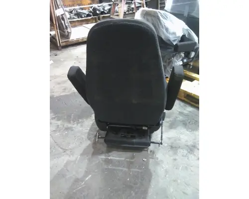 FREIGHTLINER CASCADIA SEAT, FRONT