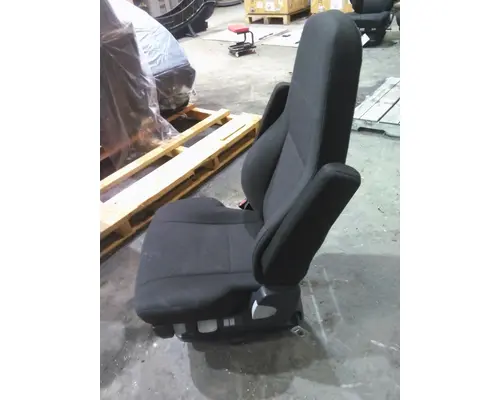 FREIGHTLINER CASCADIA SEAT, FRONT