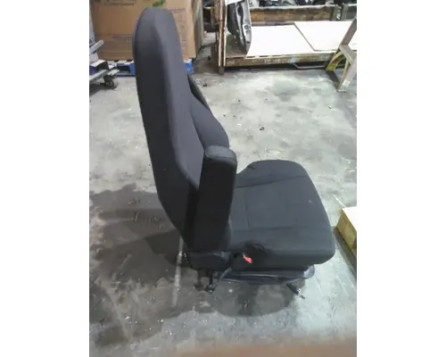 FREIGHTLINER CASCADIA SEAT, FRONT