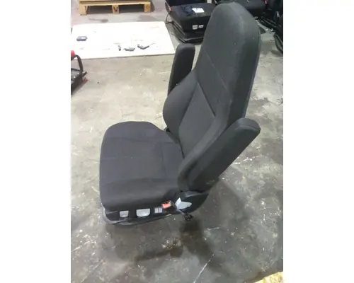 FREIGHTLINER CASCADIA SEAT, FRONT