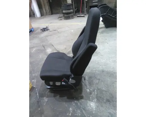 FREIGHTLINER CASCADIA SEAT, FRONT